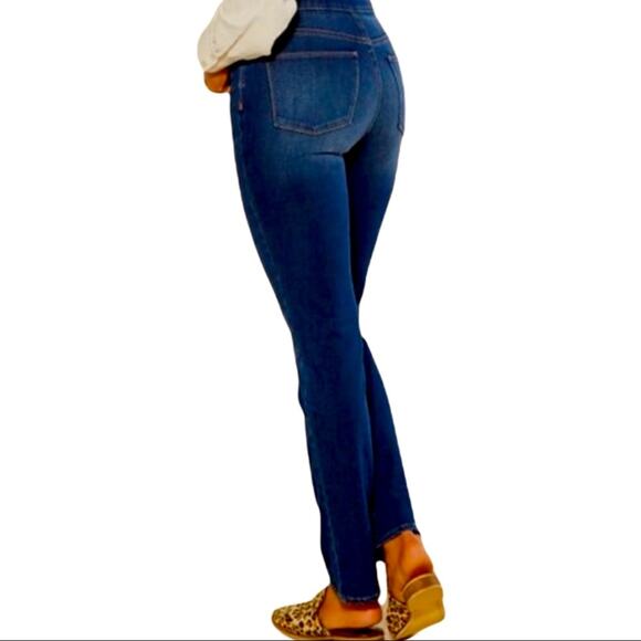 Soft Surroundings Women's High Rise Classic Pull On Ultimate Slim Jeans Medium - Picture 2 of 8
